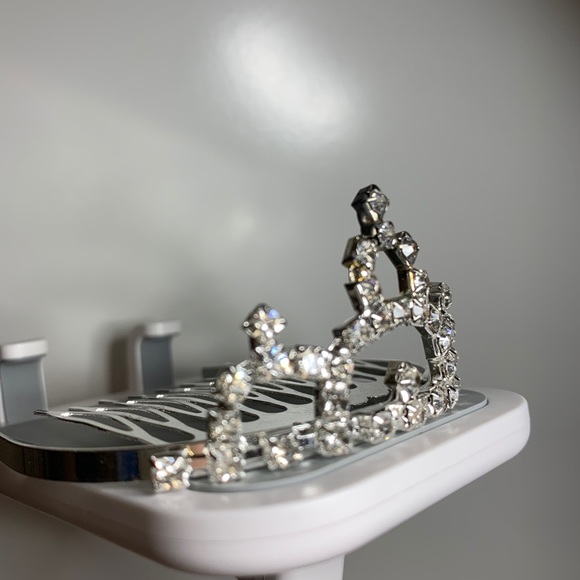 Princess Tiara - Picture 2 of 3